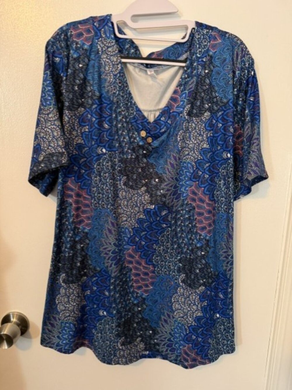 Sweetnight Vibrant Blue Medallion Print Top – Size 3XL